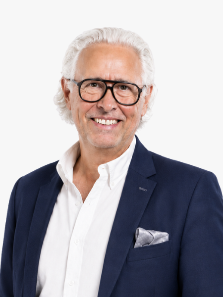 Auf dem Bild ist Arno Fuss von T&T Versicherungen Continentale Köln.